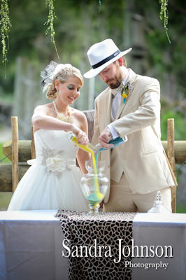 Best Brevard Zoo wedding photographer - Sandra Johnson (SJFoto.com)
